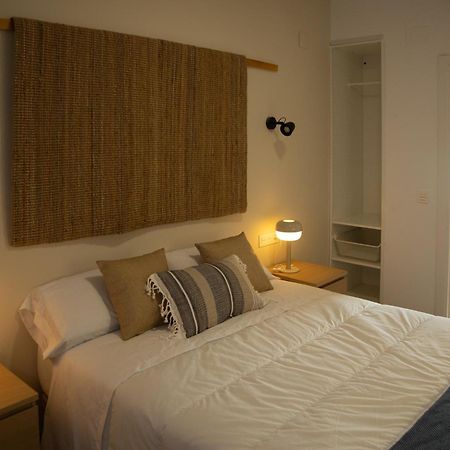 Hotel Los Alamos Boutique Пласенсия Екстериор снимка