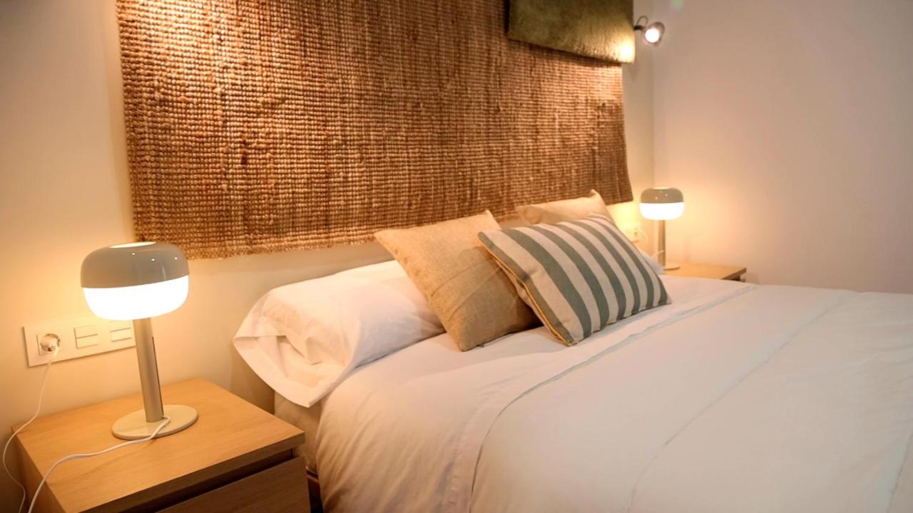 Hotel Los Alamos Boutique Пласенсия Екстериор снимка
