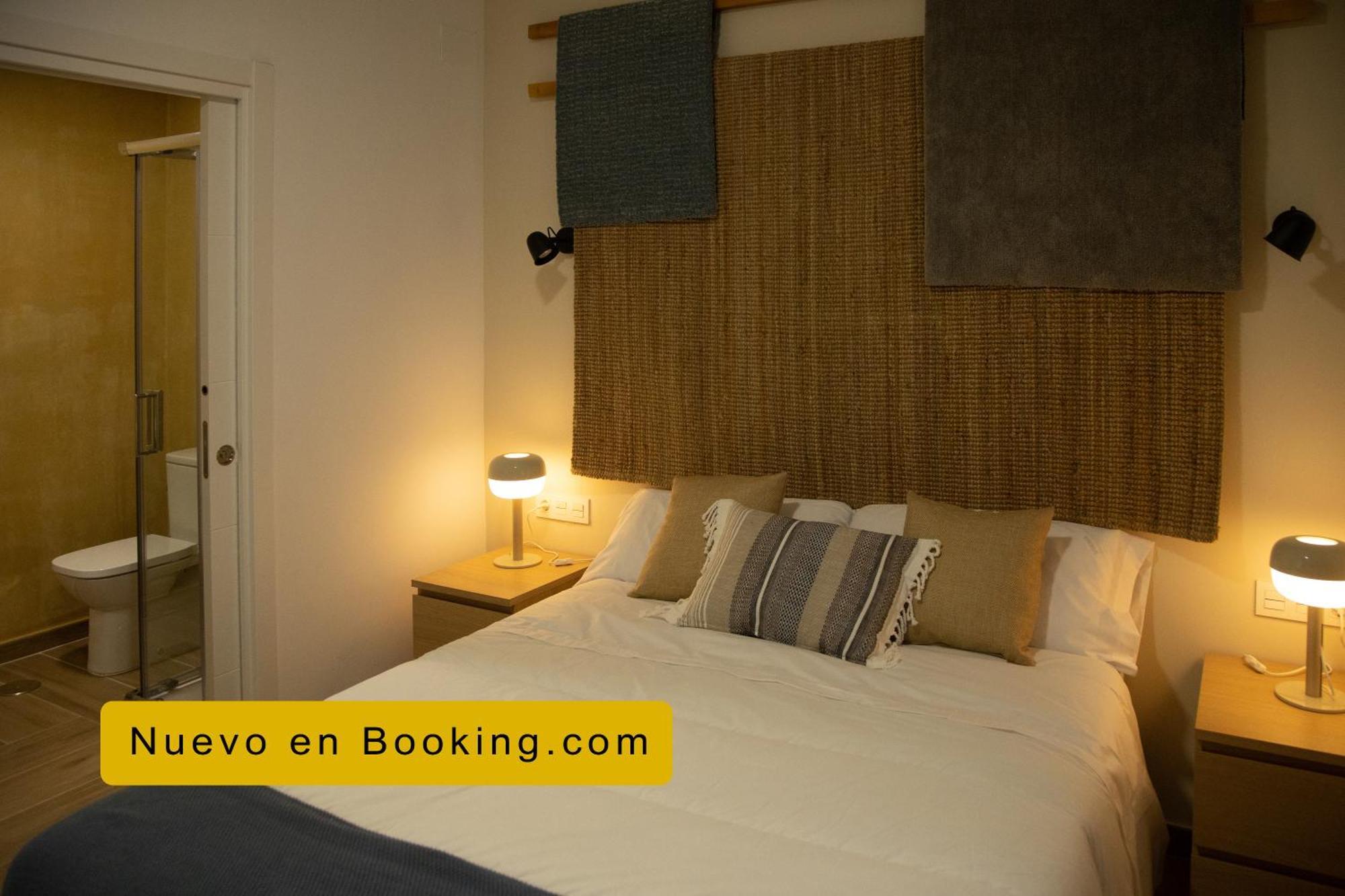 Hotel Los Alamos Boutique Пласенсия Екстериор снимка