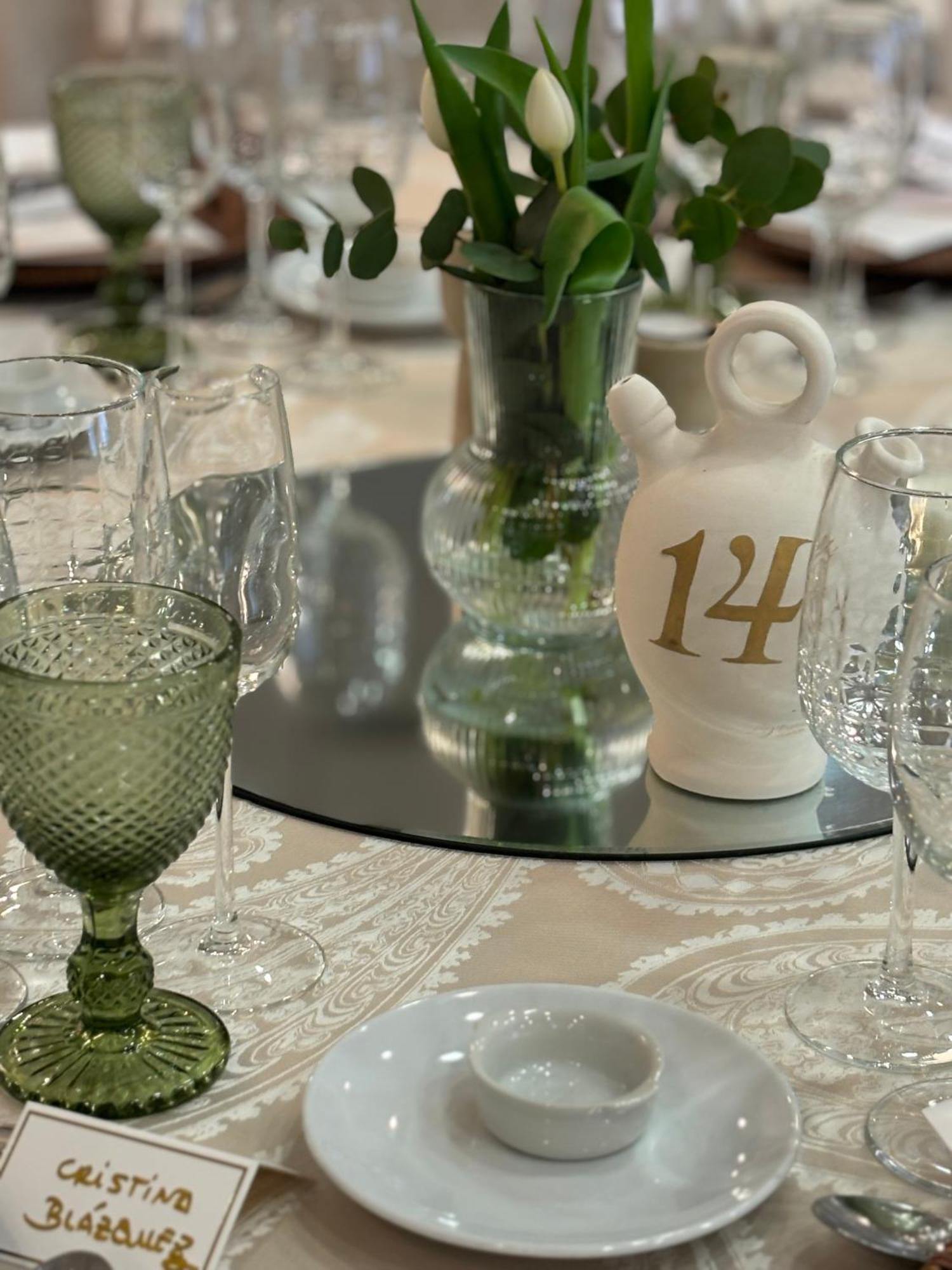Hotel Los Alamos Boutique Пласенсия Екстериор снимка
